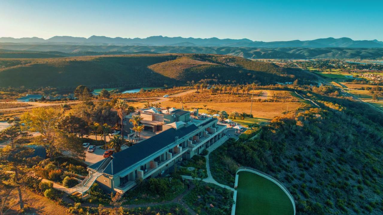 فندق بوتيك سكاي فيلا بليتنبيرغ باي المظهر الخارجي الصورة Aerial view of the hotel