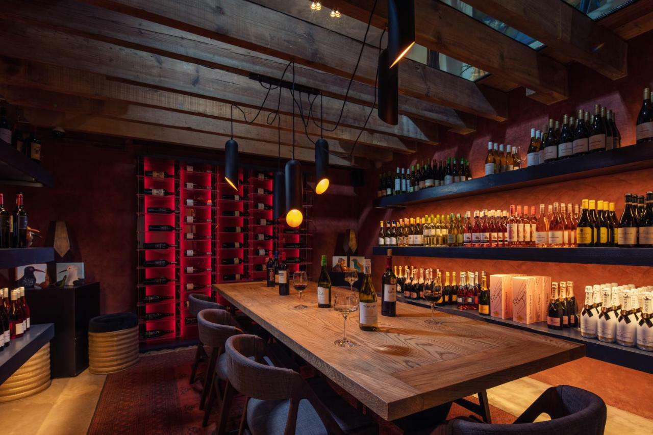 فندق بوتيك سكاي فيلا بليتنبيرغ باي المظهر الخارجي الصورة The bar at the restaurant